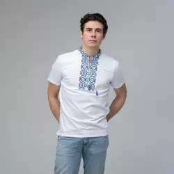 Модна чоловіча вишита футболка "Гетьман" біла з синім Модна чоловіча вишита футболка "Гетьман" біла з синім