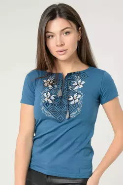 Оригинальная женская вышитая футболка на каждый день «Лилия»