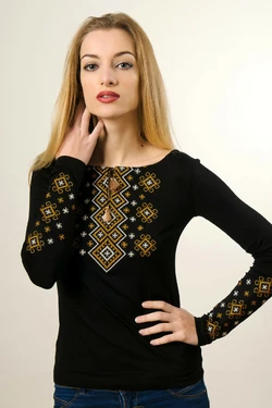 Женская вышиванка с длинным рукавом черного цвета «Карпатский орнамент (коричневая вышивка)»