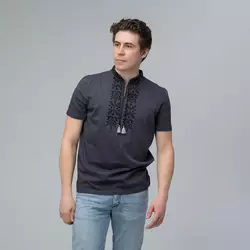 Вишита чоловіча футболка у сірому кольорі із геометричним орнаментом "Тризуб" Вишита чоловіча футболка у сірому кольорі із геометричним орнаментом "Тризуб"