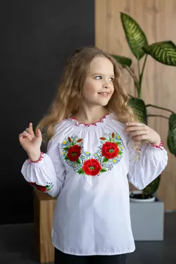 Вишиванка для дівчинки із пишними рукавами «Маків цвіт» Вишиванка для дівчинки із пишними рукавами «Маків цвіт»