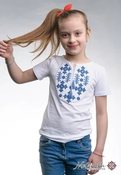 Вышитая футболка для девочки белого цвета «Звездное сияние (синий)»