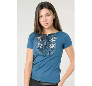 Оригинальная женская вышитая футболка на каждый день «Лилия»