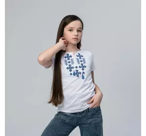 Вишита футболка для дівчинки білого кольору «Зоряне сяйво (синій)» Вишита футболка для дівчинки білого кольору «Зоряне сяйво (синій)»